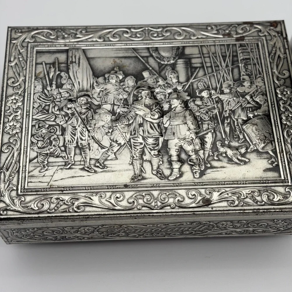 Vintage Victoria Biscuit Company Rembrandt The Night Watch Metal Relief Tin Box